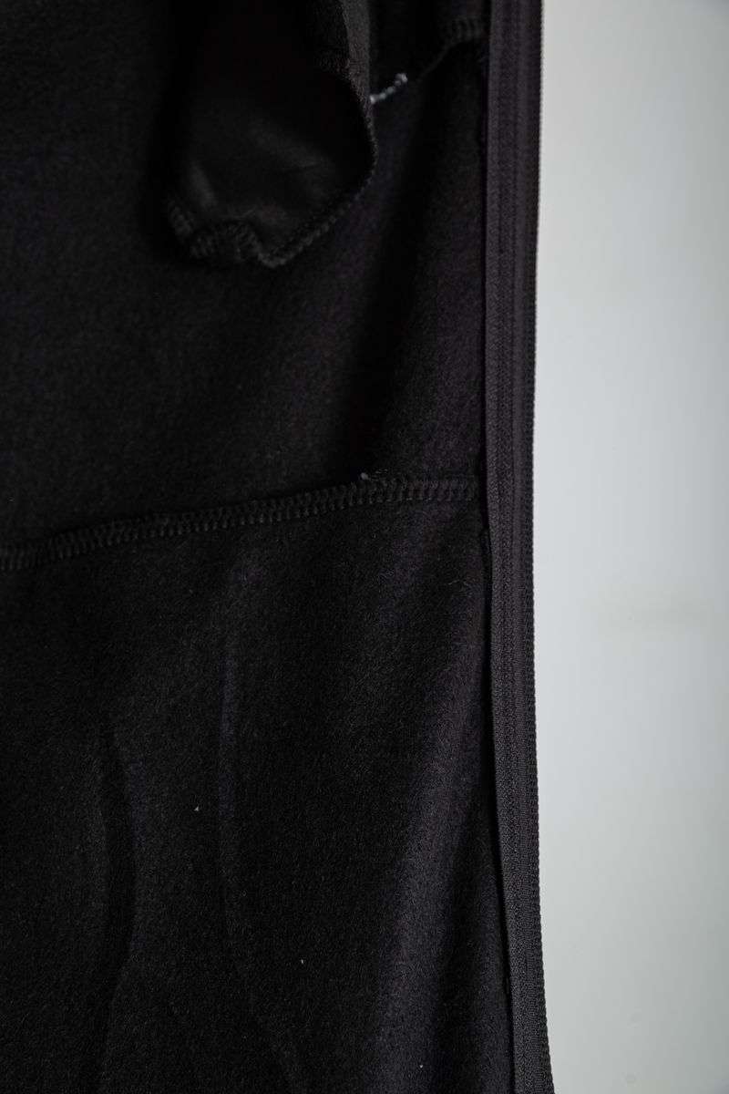 Кофта мужская на флисе с капюшоном 244R2563, цвет Черный — изображение 6