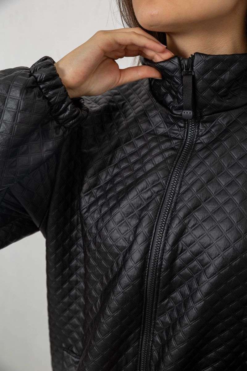 Бомбер женский с принтом, цвет черный, 257R72-3 — изображение 7