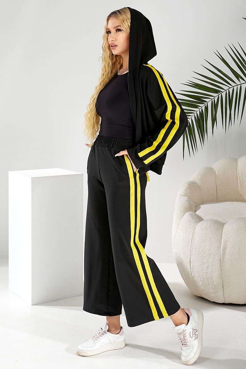 цвет черно-желтый