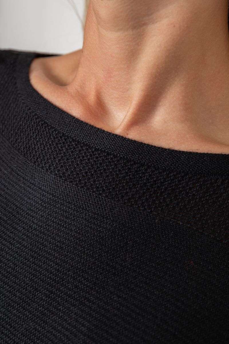 Кофта женская с манжетами, цвет черный, 244R999 — изображение 5