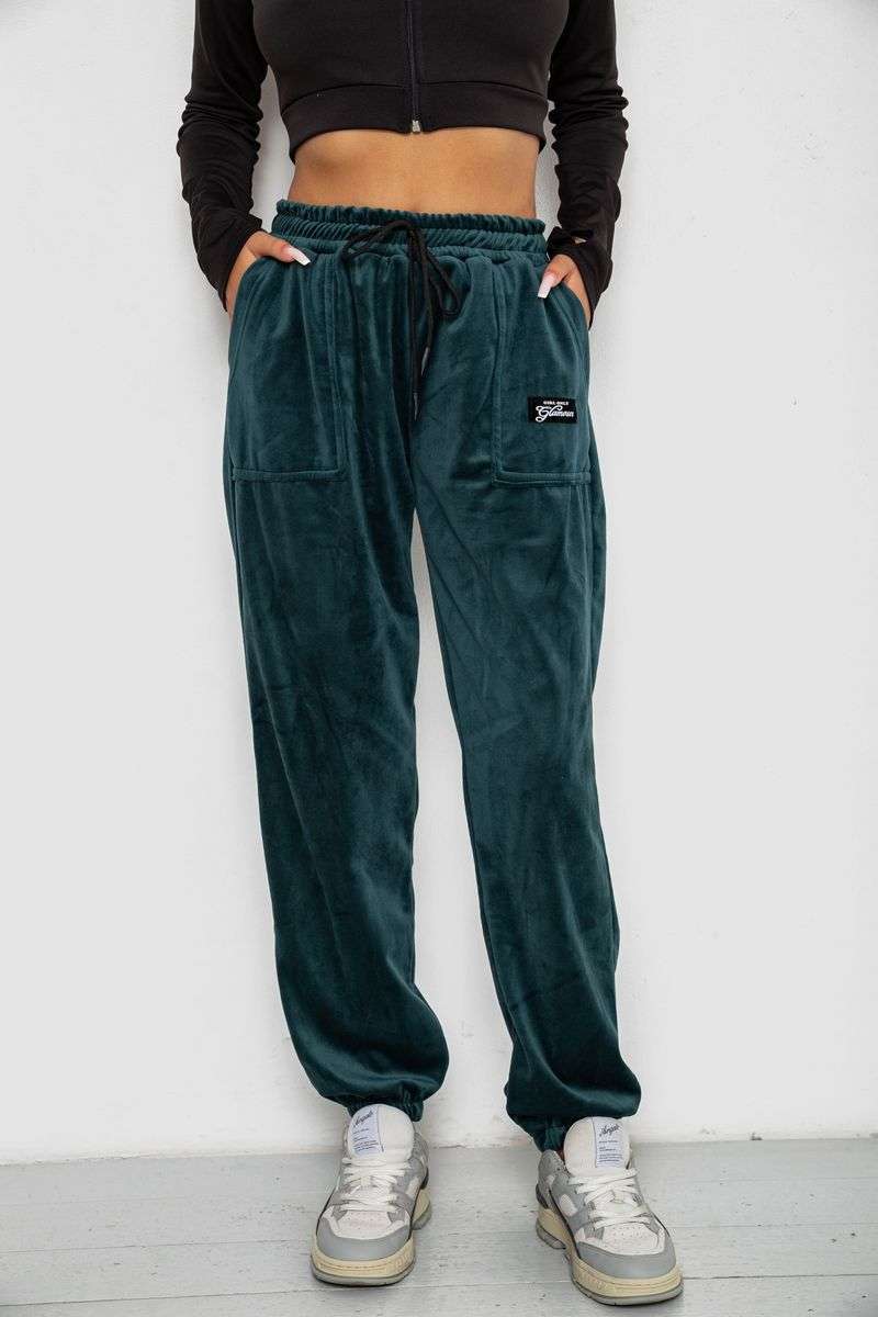 Спортивные штаны велюровые женские на флисе