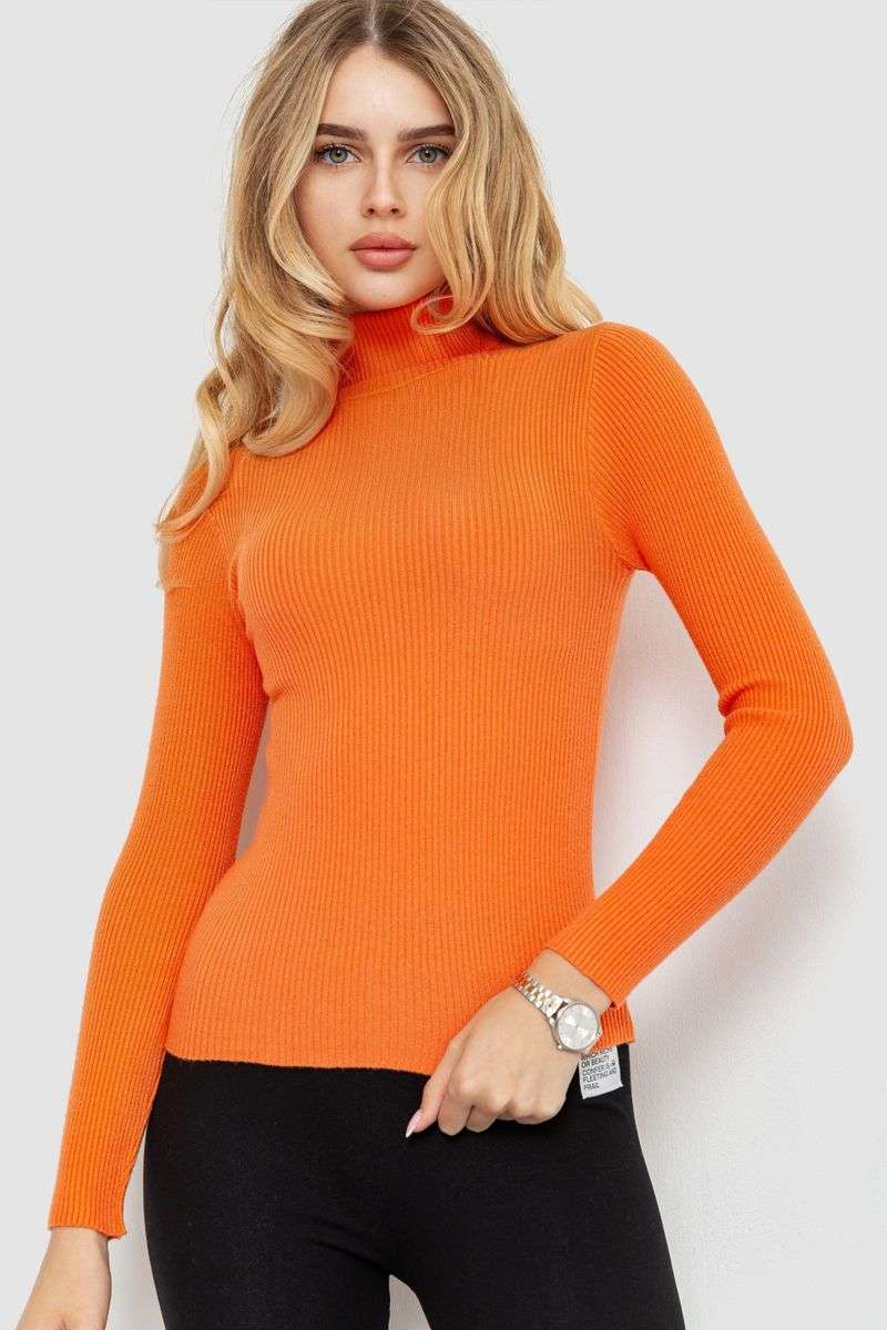 Стильный женский гольф в рубчик