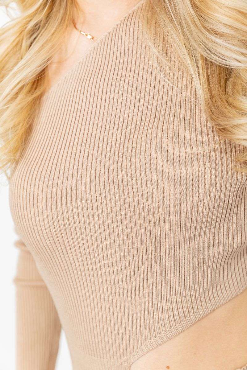 Платье в рубчик, цвет бежевый, 204R175 — изображение 4