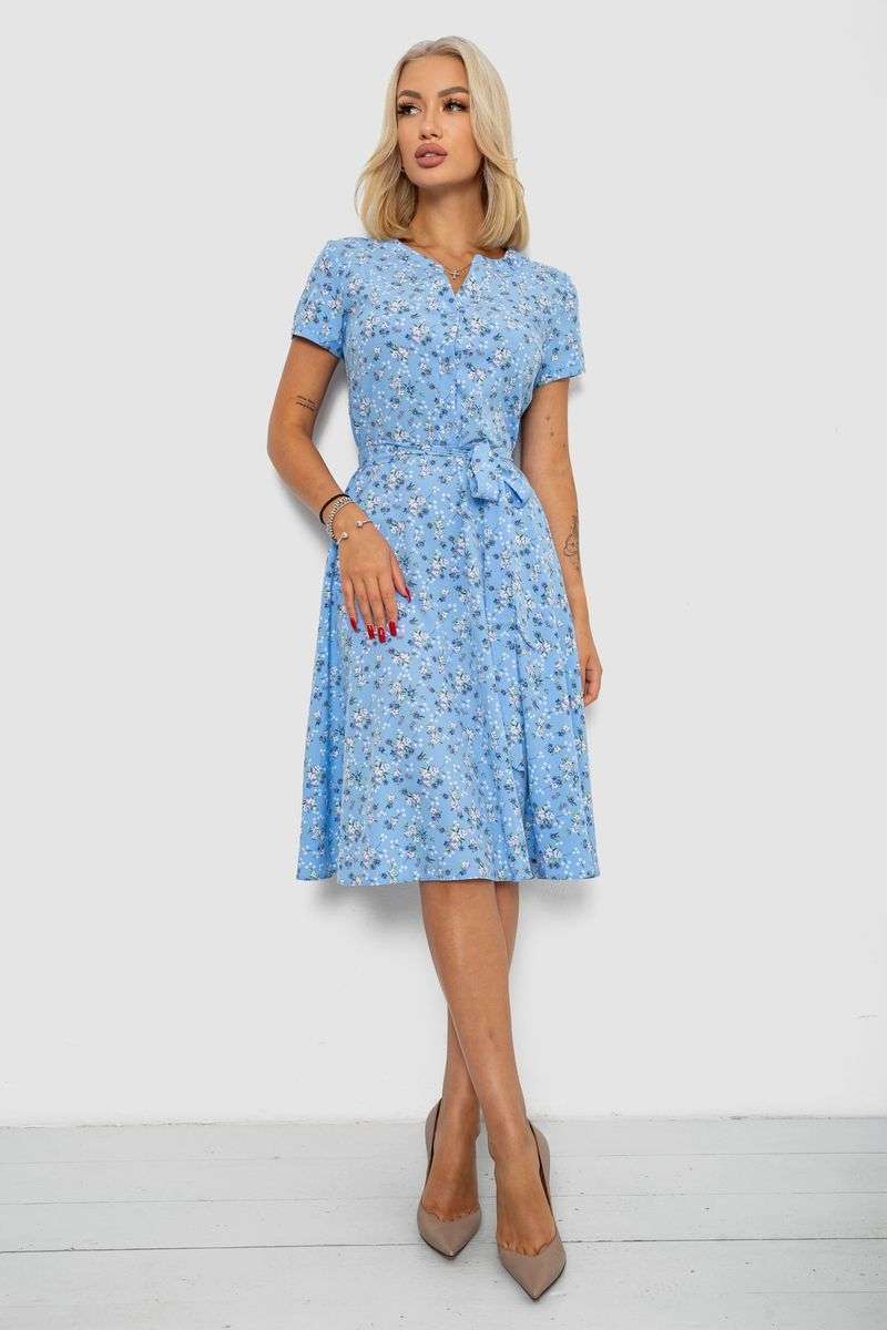 цвет голубой