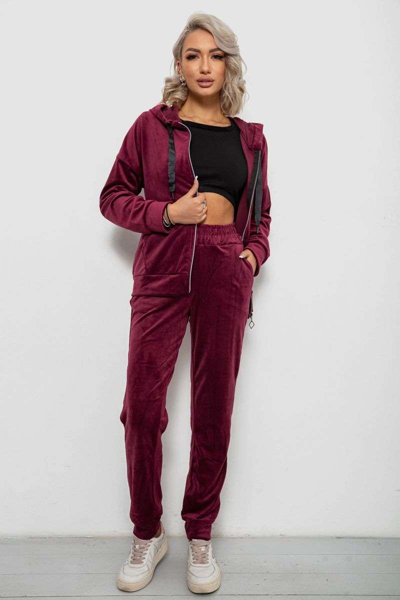 Спортивный костюм женский велюровый