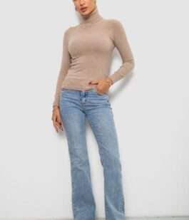 Гольф женский однотонный, цвет бежевый, 204R921