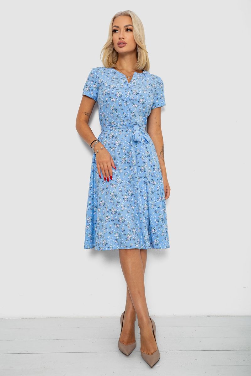 цвет голубой