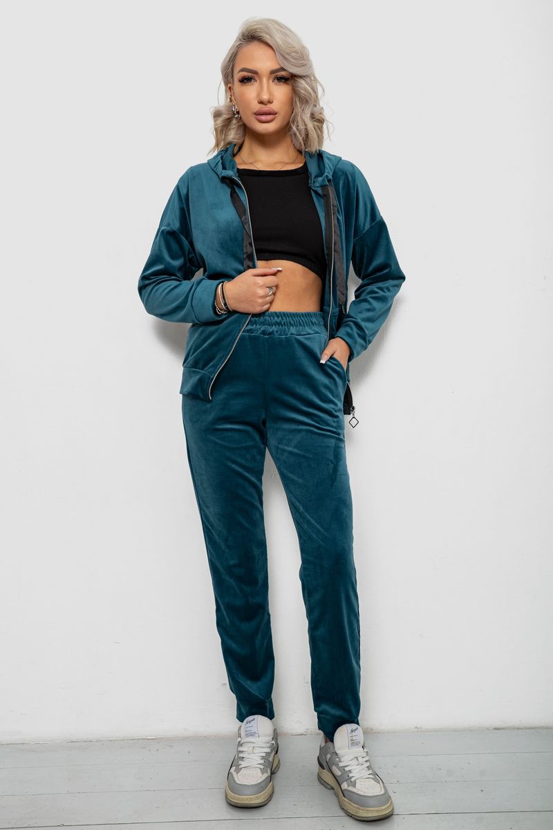 Спортивный костюм женский велюровый