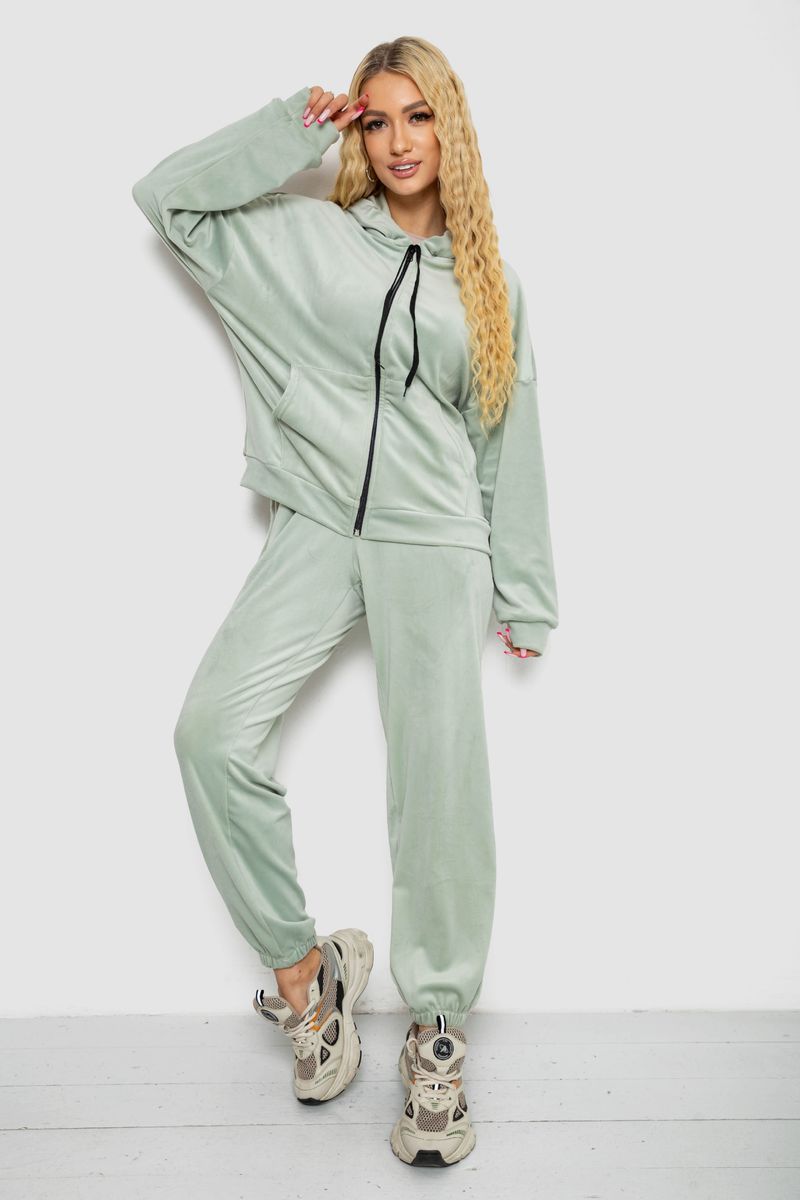 Спортивный костюм женский велюровый