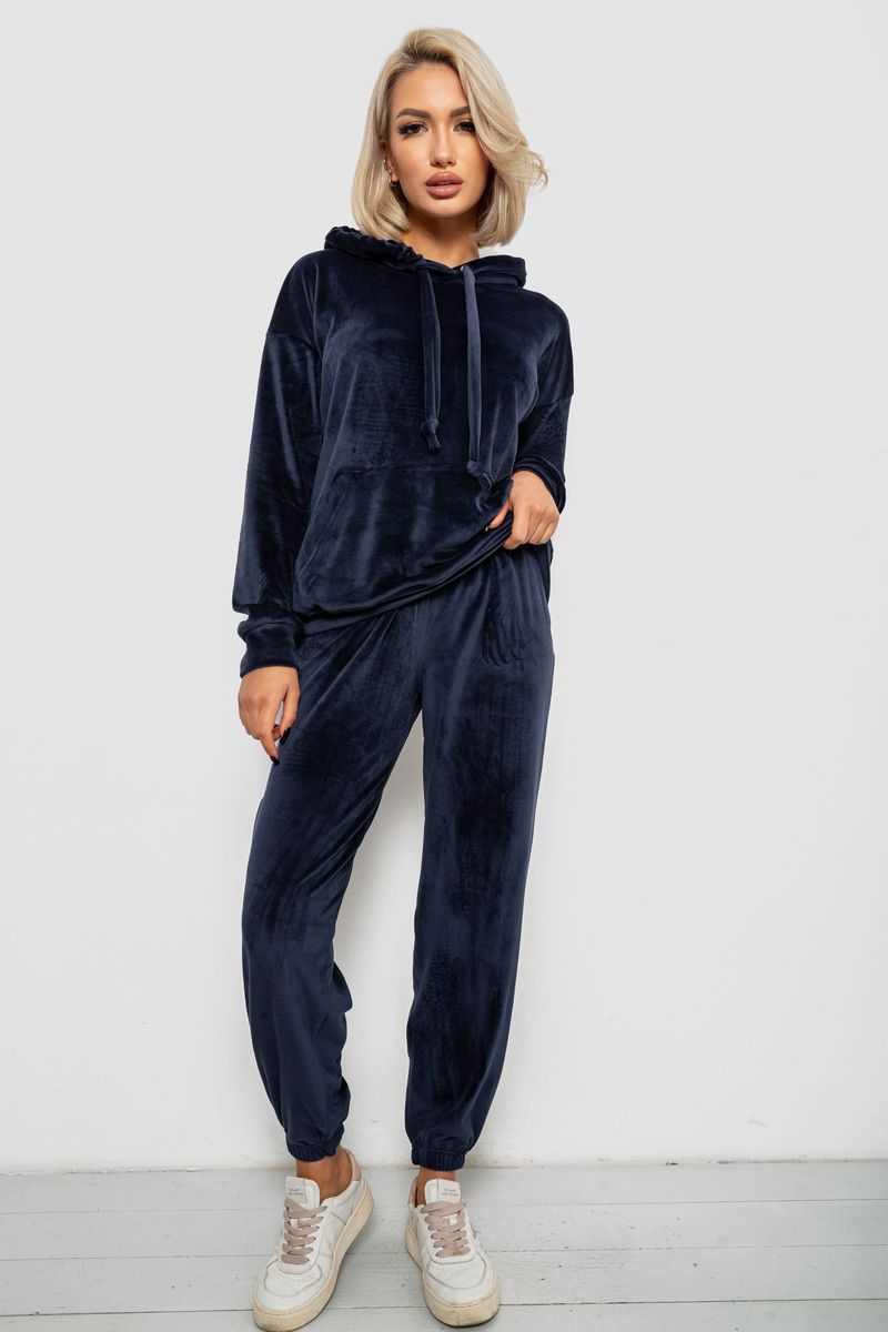 Спортивный костюм женский велюровый